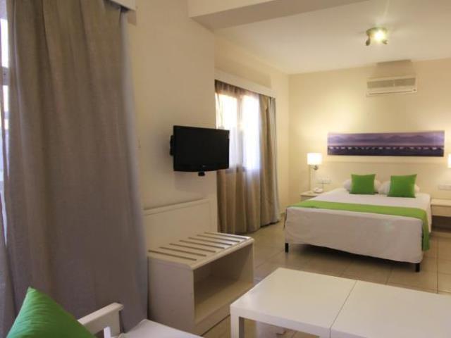 Sea Cleopatra Napa Annex Hotel (Adults Only) 圣纳帕 外观 照片