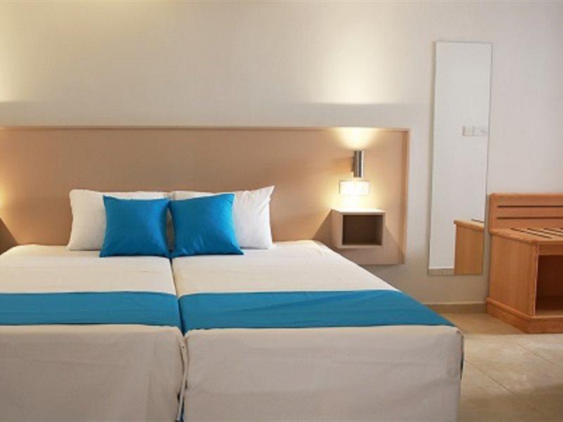 Sea Cleopatra Napa Annex Hotel (Adults Only) 圣纳帕 外观 照片