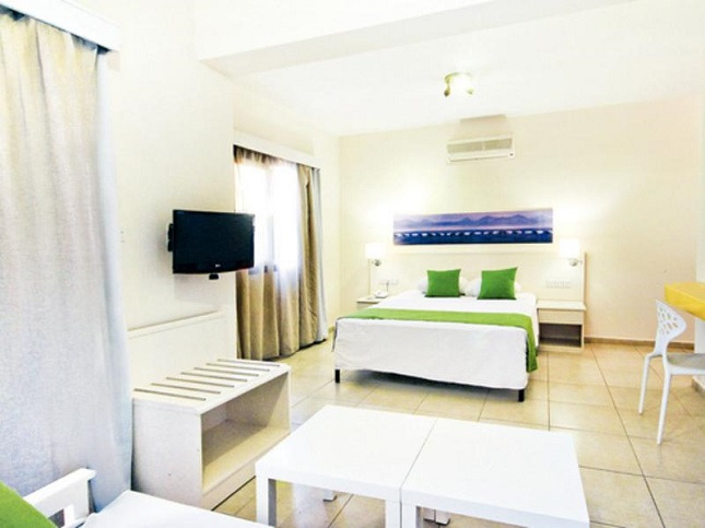 Sea Cleopatra Napa Annex Hotel (Adults Only) 圣纳帕 外观 照片