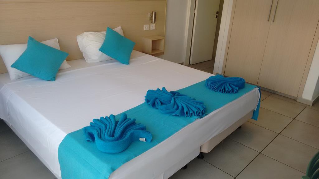 Sea Cleopatra Napa Annex Hotel (Adults Only) 圣纳帕 外观 照片